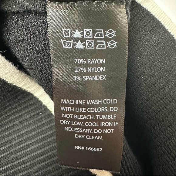 House of Harlow 1960 NEW rib knit black white tank top vest
Large Minimalist - Picture 6 of 9